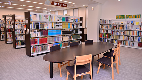 郷土書コーナー